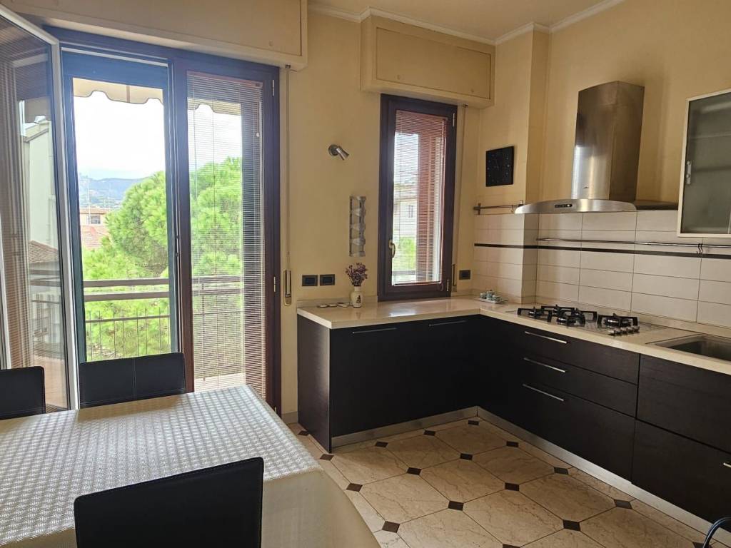appartamento in affitto a Firenze in zona Campo di Marte