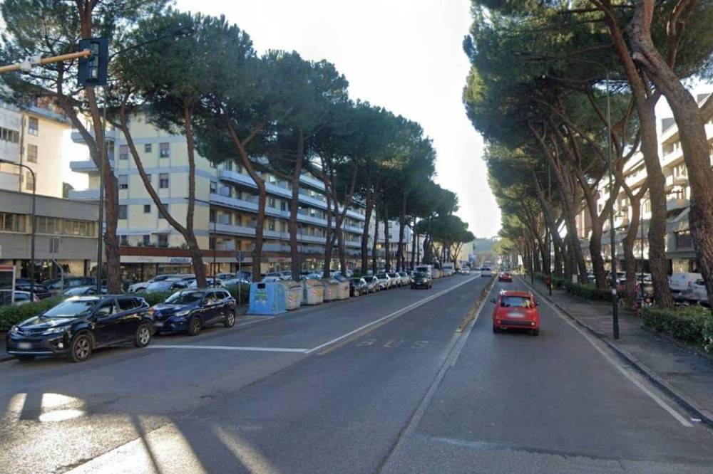 negozio in affitto a Firenze in zona Gavinana