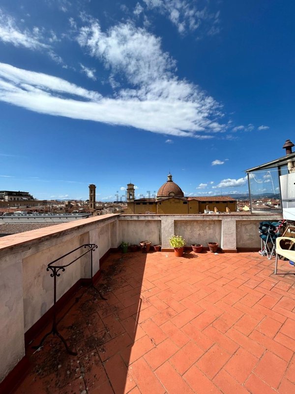 appartamento in affitto a Firenze in zona Centro Santa Maria Novella