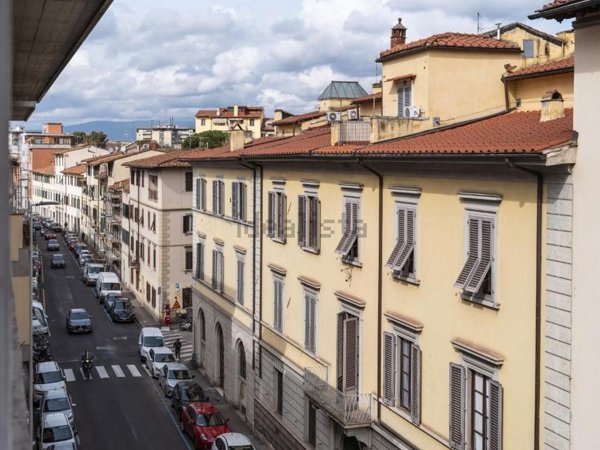 locale commerciale in affitto a Firenze in zona Centro Storico