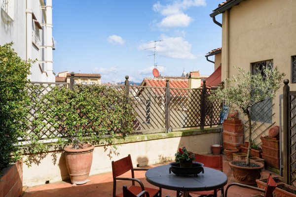 appartamento in affitto a Firenze in zona Centro Santa Croce