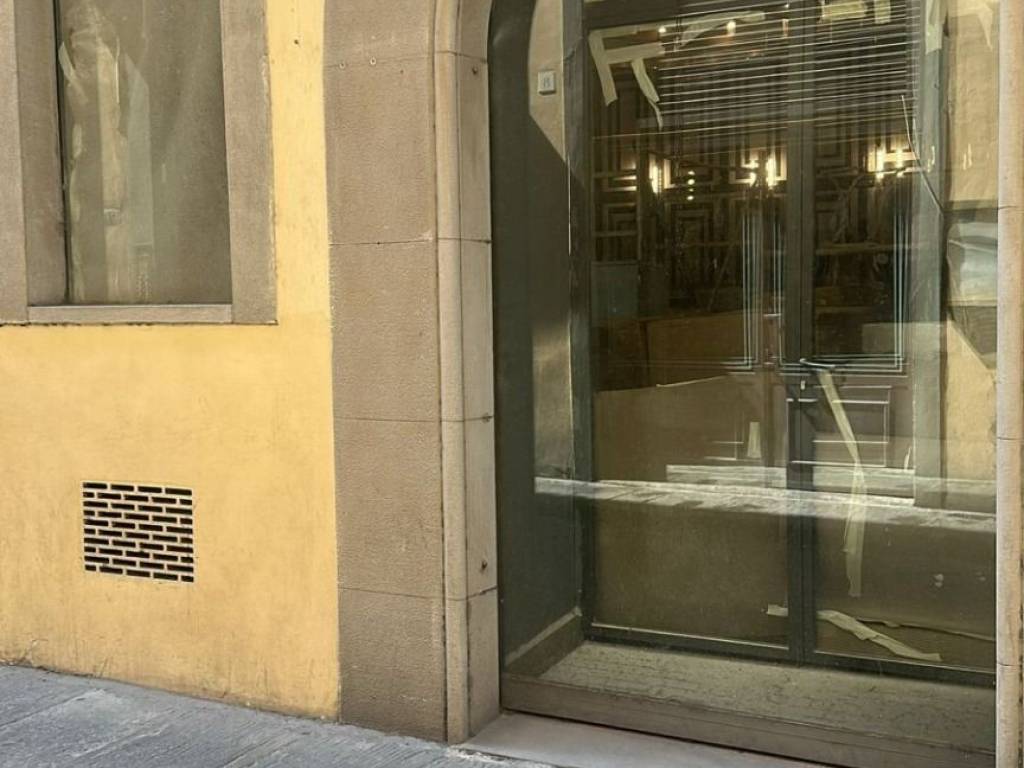 negozio in affitto a Firenze in zona Centro Duomo