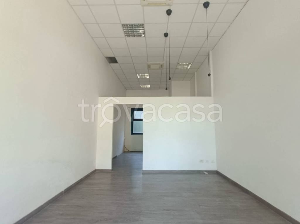 negozio in affitto a Firenze in zona Gavinana