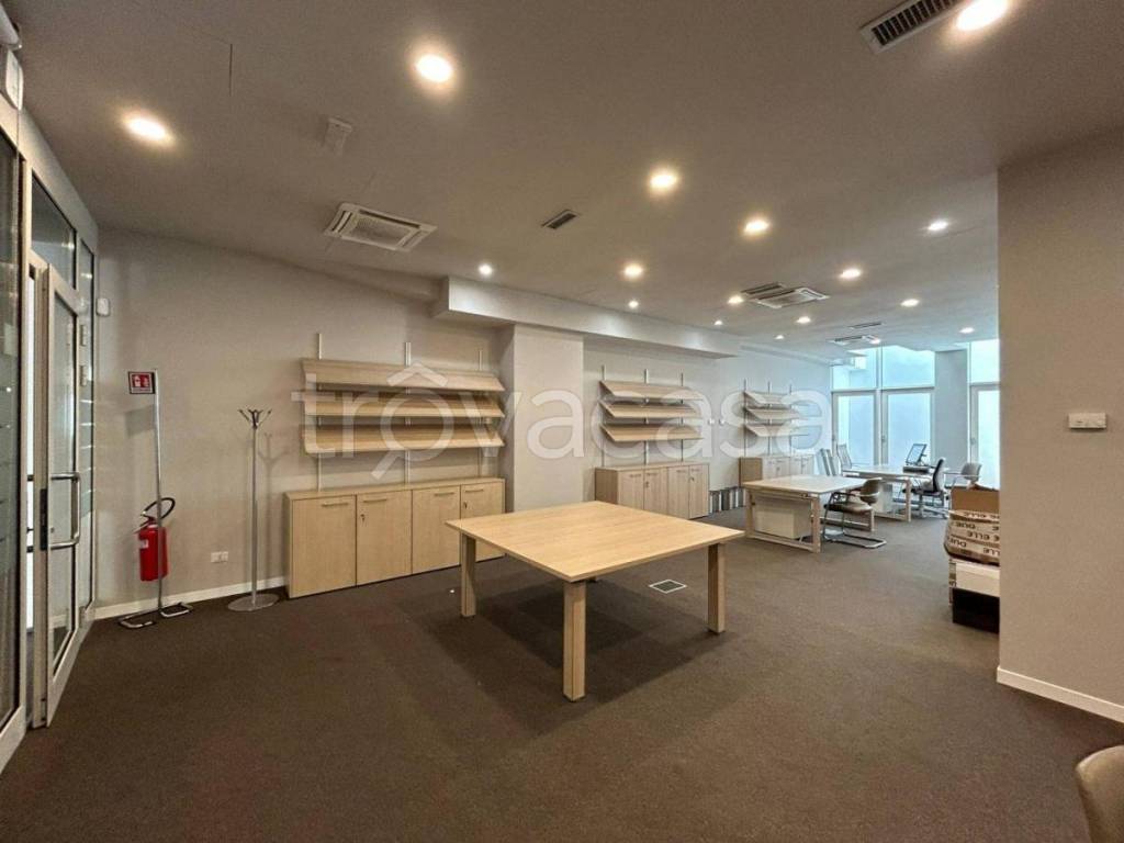 ufficio in affitto a Firenze in zona Campo di Marte