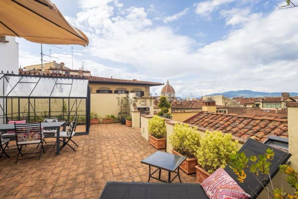 appartamento in affitto a Firenze in zona Centro Santa Croce