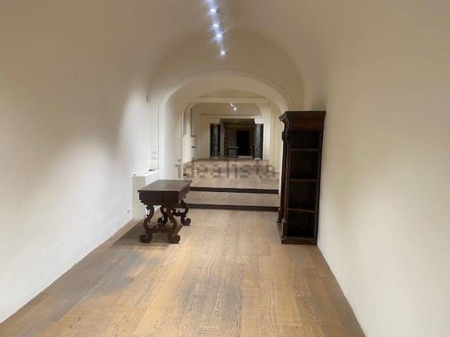 ufficio in affitto a Firenze in zona Centro San Frediano