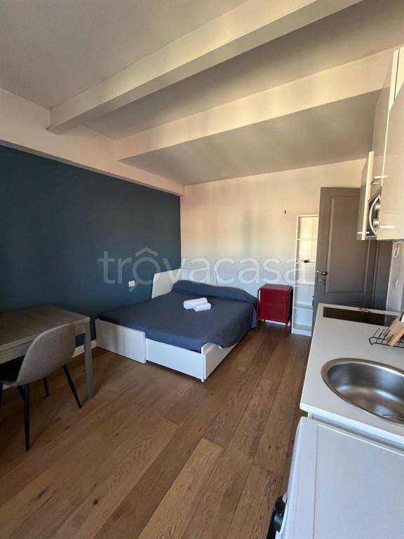 appartamento in affitto a Firenze in zona Isolotto