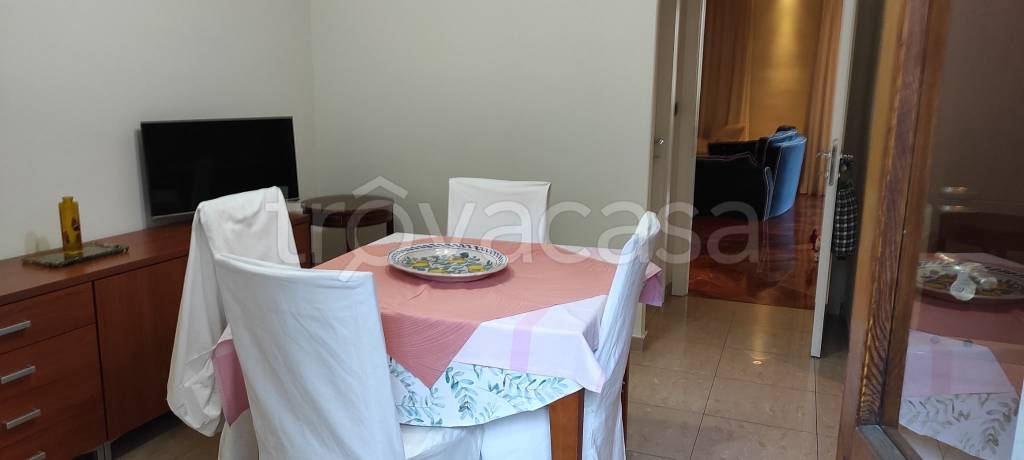 appartamento in affitto a Firenze in zona Isolotto