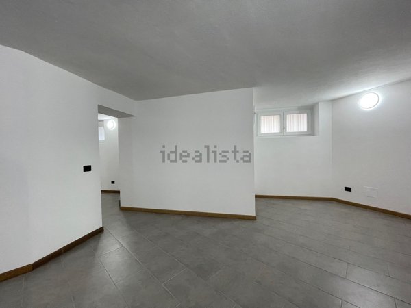 locale di sgombero in affitto a Firenze in zona Legnaia
