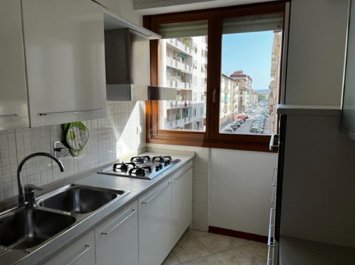 appartamento in affitto a Firenze in zona Isolotto