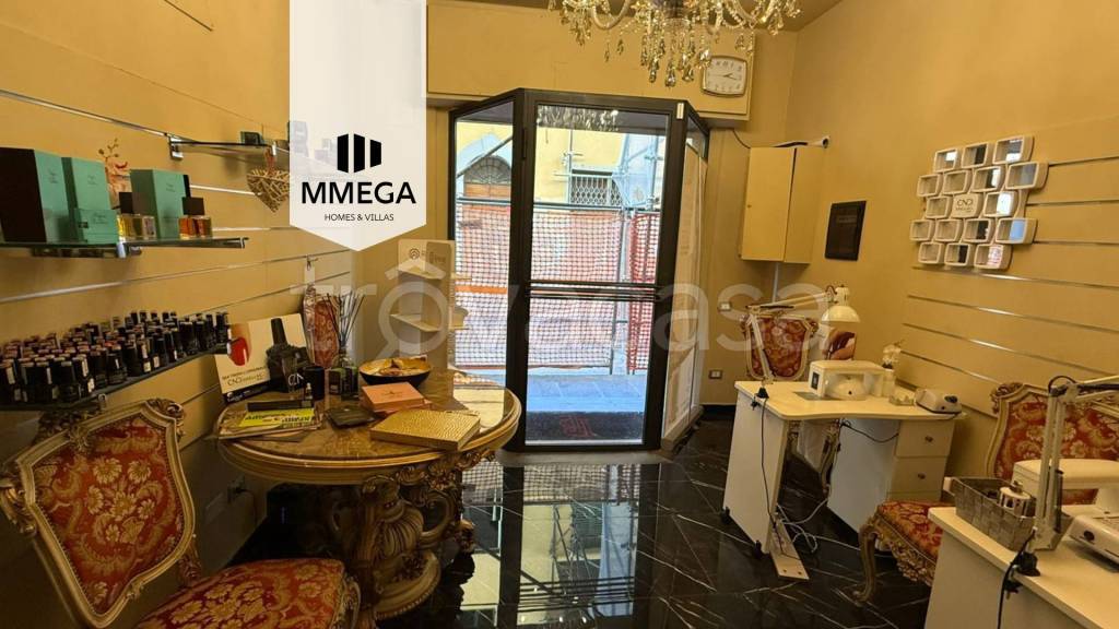 negozio in affitto a Firenze