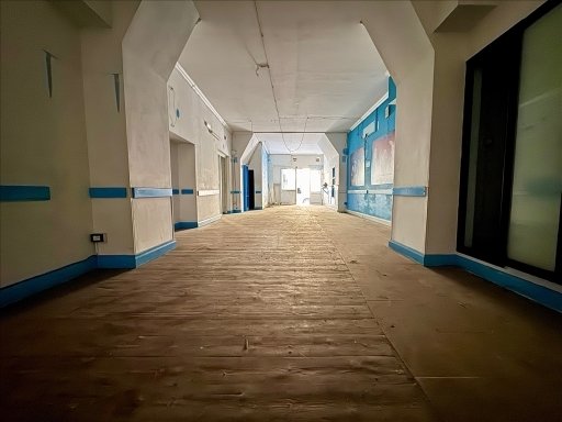 locale commerciale in affitto a Firenze