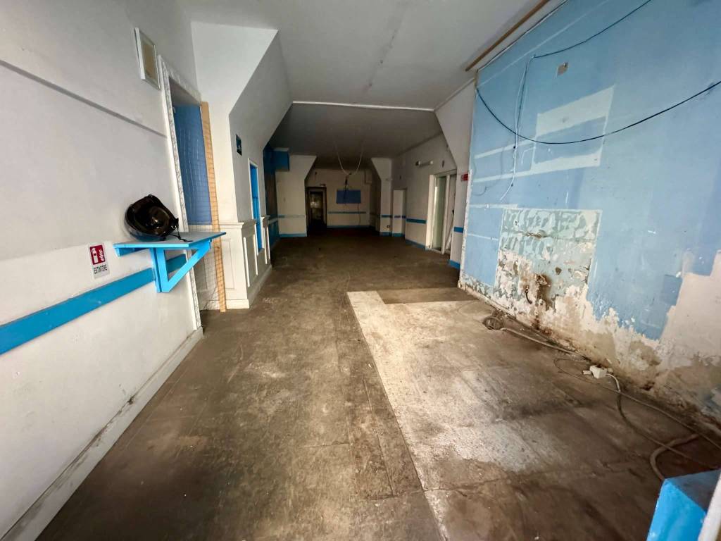 negozio in affitto a Firenze