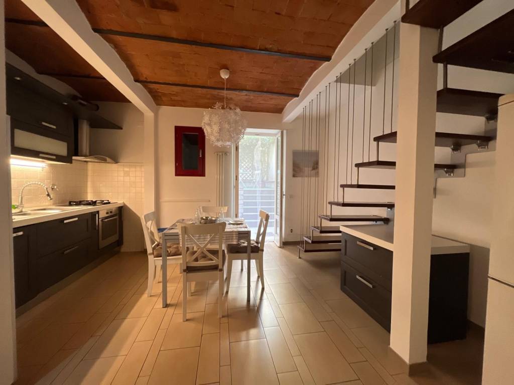 appartamento in affitto a Firenze in zona Coverciano