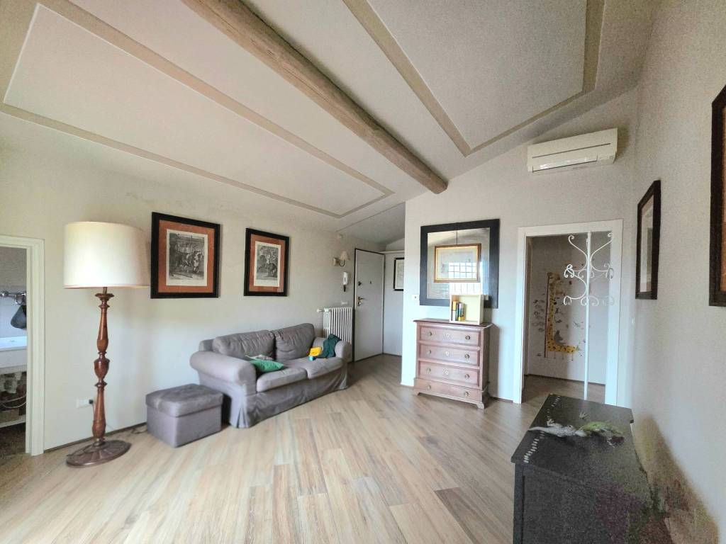 appartamento in affitto a Firenze in zona Centro San Frediano