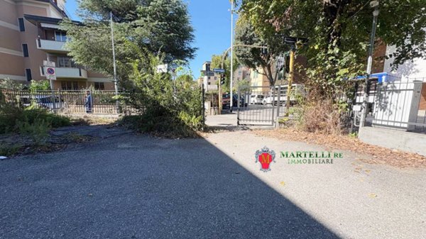 negozio in affitto a Firenze in zona Rovezzano