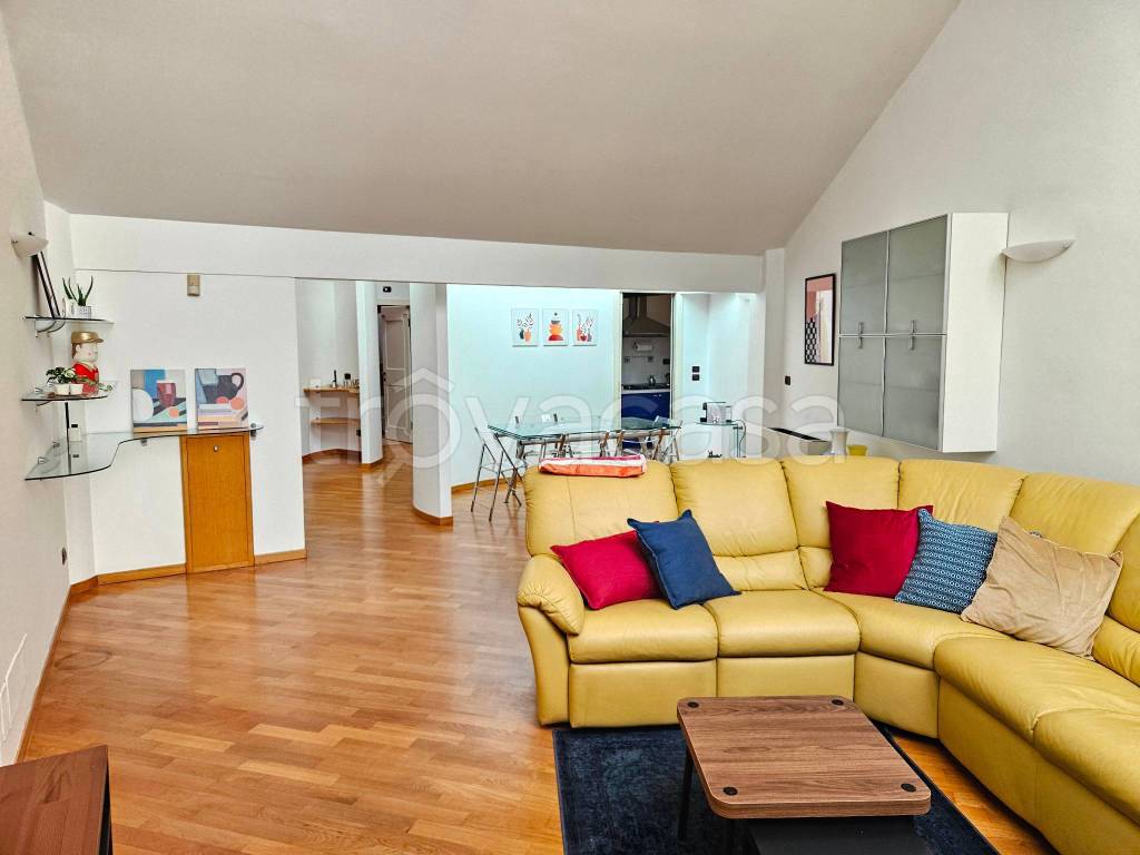 appartamento in affitto a Firenze