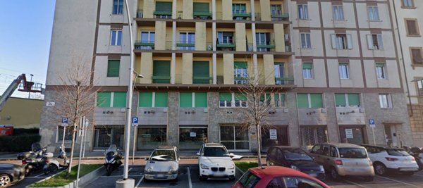 negozio in affitto a Firenze in zona Statuto