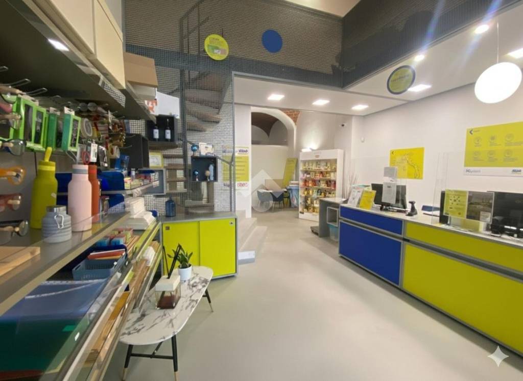 negozio in affitto a Firenze in zona Centro Storico