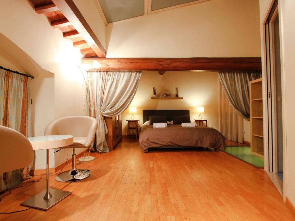 appartamento in affitto a Firenze in zona Centro Santa Maria Novella