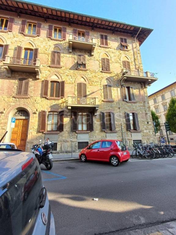 appartamento in affitto a Firenze in zona Statuto