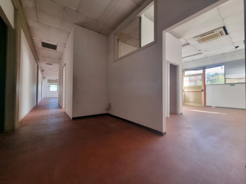 locale commerciale in affitto a Firenze in zona Galluzzo