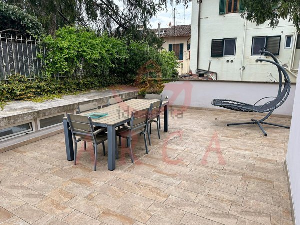 appartamento in affitto a Firenze in zona Centro San Niccolò
