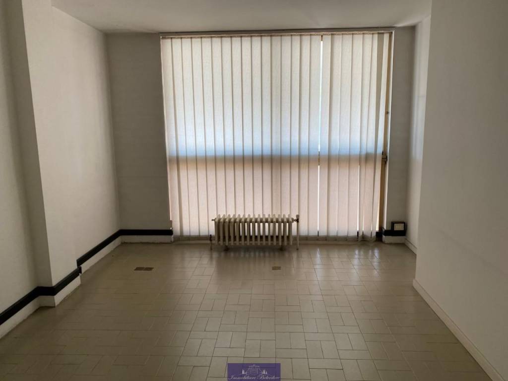 ufficio in affitto a Firenze in zona Isolotto