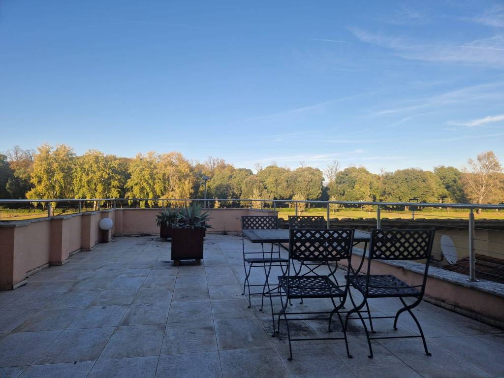 appartamento in affitto a Firenze in zona Isolotto