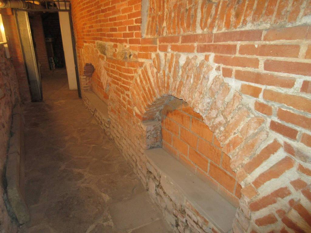 locale commerciale in affitto a Firenze in zona Centro San Frediano