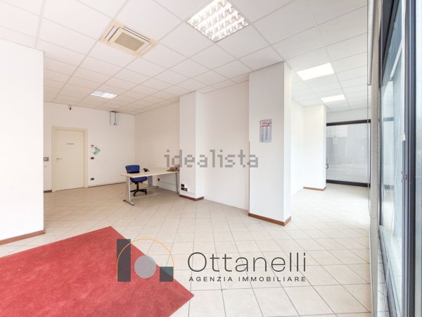 negozio in affitto a Firenze