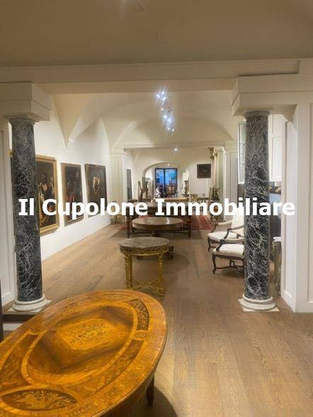 negozio in affitto a Firenze