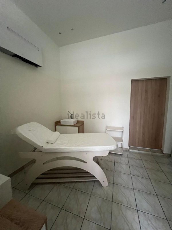 ufficio in affitto a Firenze in zona Careggi