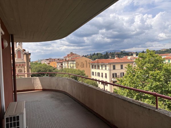 ufficio in affitto a Firenze in zona Campo di Marte