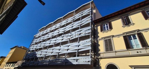 esavano in affitto a Firenze