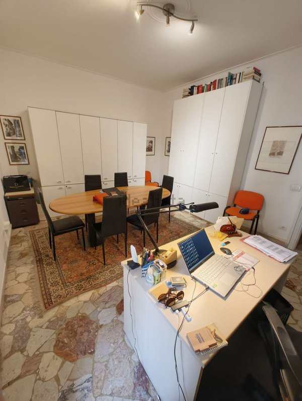 ufficio in affitto a Firenze in zona Statuto