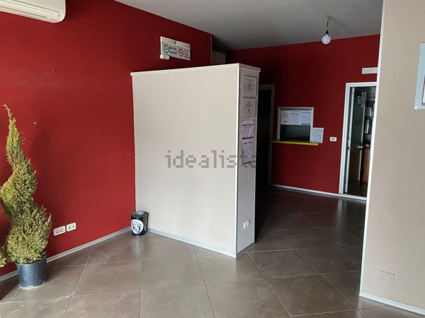 ufficio in affitto a Firenze in zona Isolotto