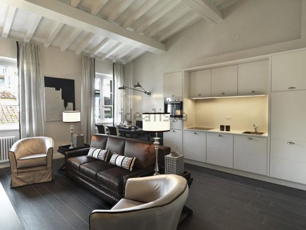 appartamento in affitto a Firenze in zona Centro Santa Maria Novella