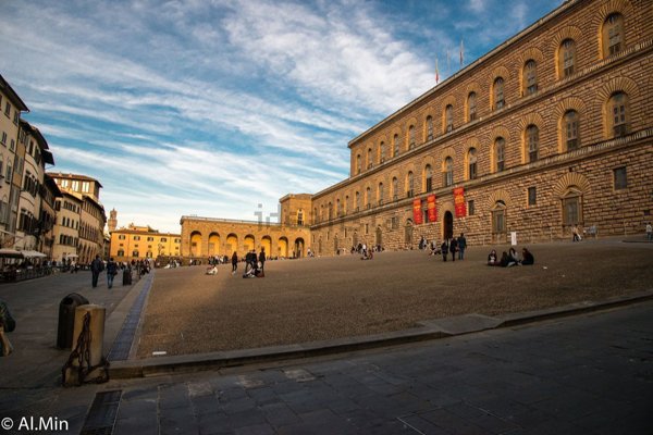 negozio in affitto a Firenze in zona Centro San Frediano
