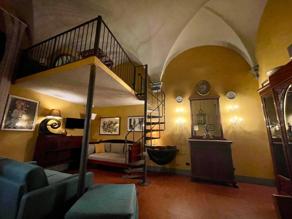 appartamento in affitto a Firenze in zona Centro San Lorenzo