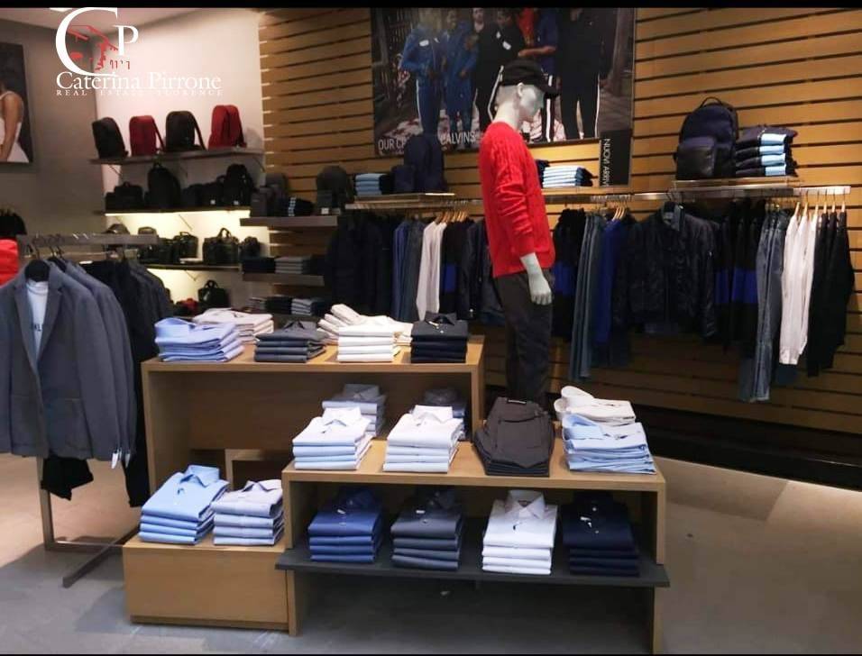 negozio in affitto a Firenze in zona Coverciano