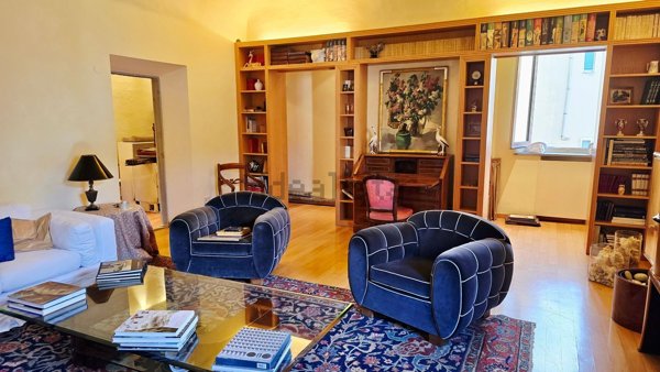 appartamento in affitto a Firenze in zona Centro Santa Maria Novella