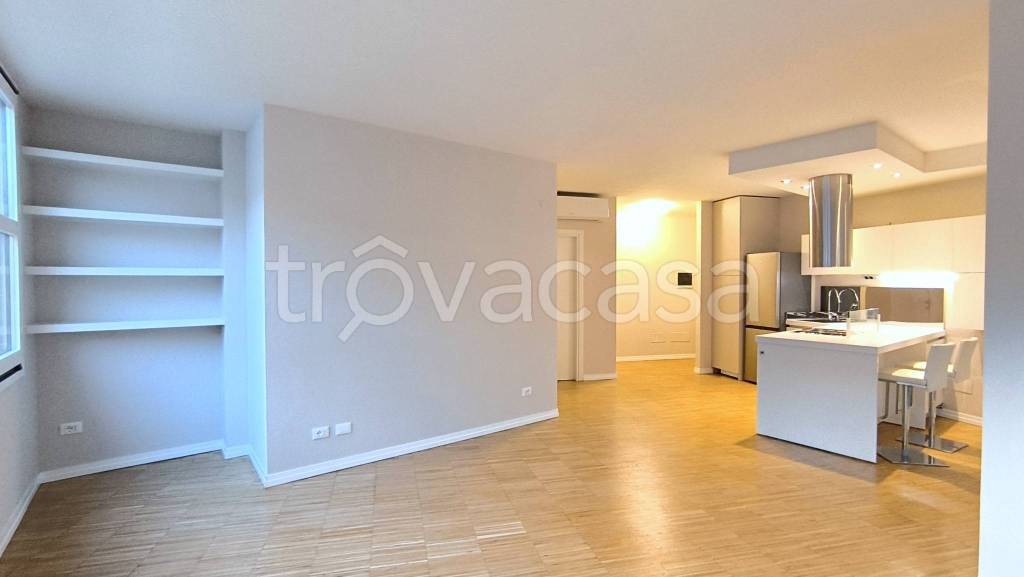 appartamento in affitto a Firenze in zona Statuto