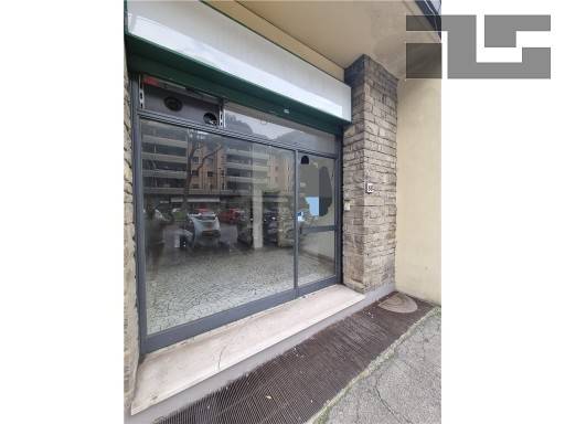 ufficio in affitto a Firenze in zona Coverciano