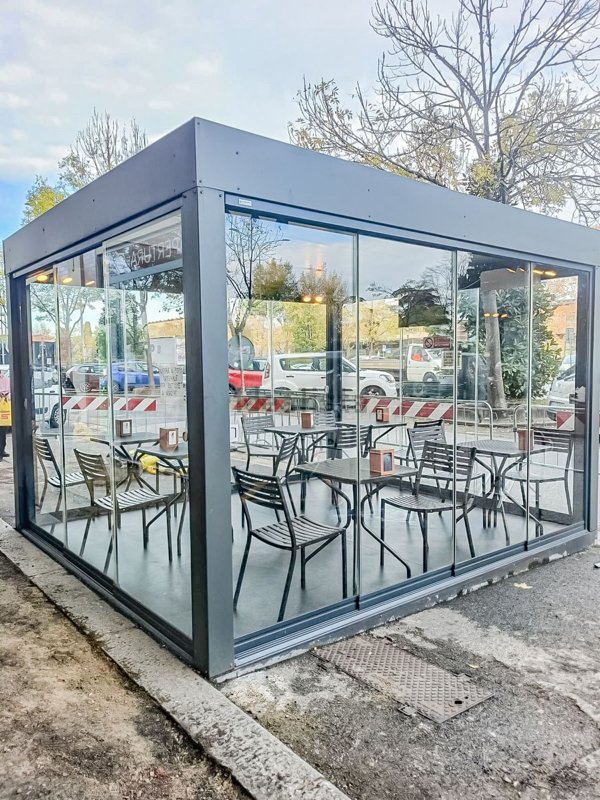 negozio in affitto a Firenze in zona Novoli