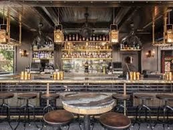 negozio in affitto a Firenze in zona Centro Santa Croce