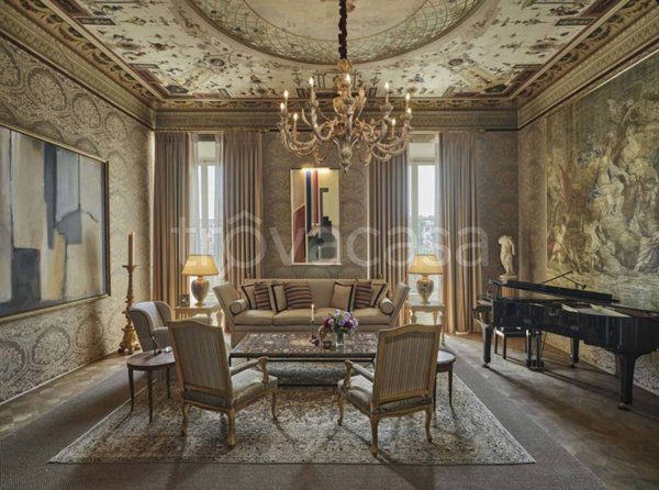 appartamento in affitto a Firenze in zona Centro Santa Maria Novella