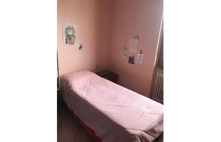 camera singola in affitto a Firenze in zona Statuto