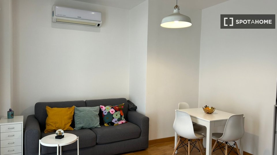 appartamento in affitto a Firenze in zona Firenze Nova