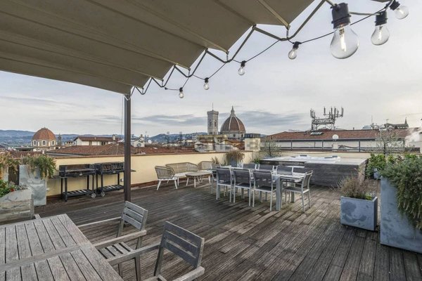 appartamento in affitto a Firenze in zona Centro Santa Maria Novella